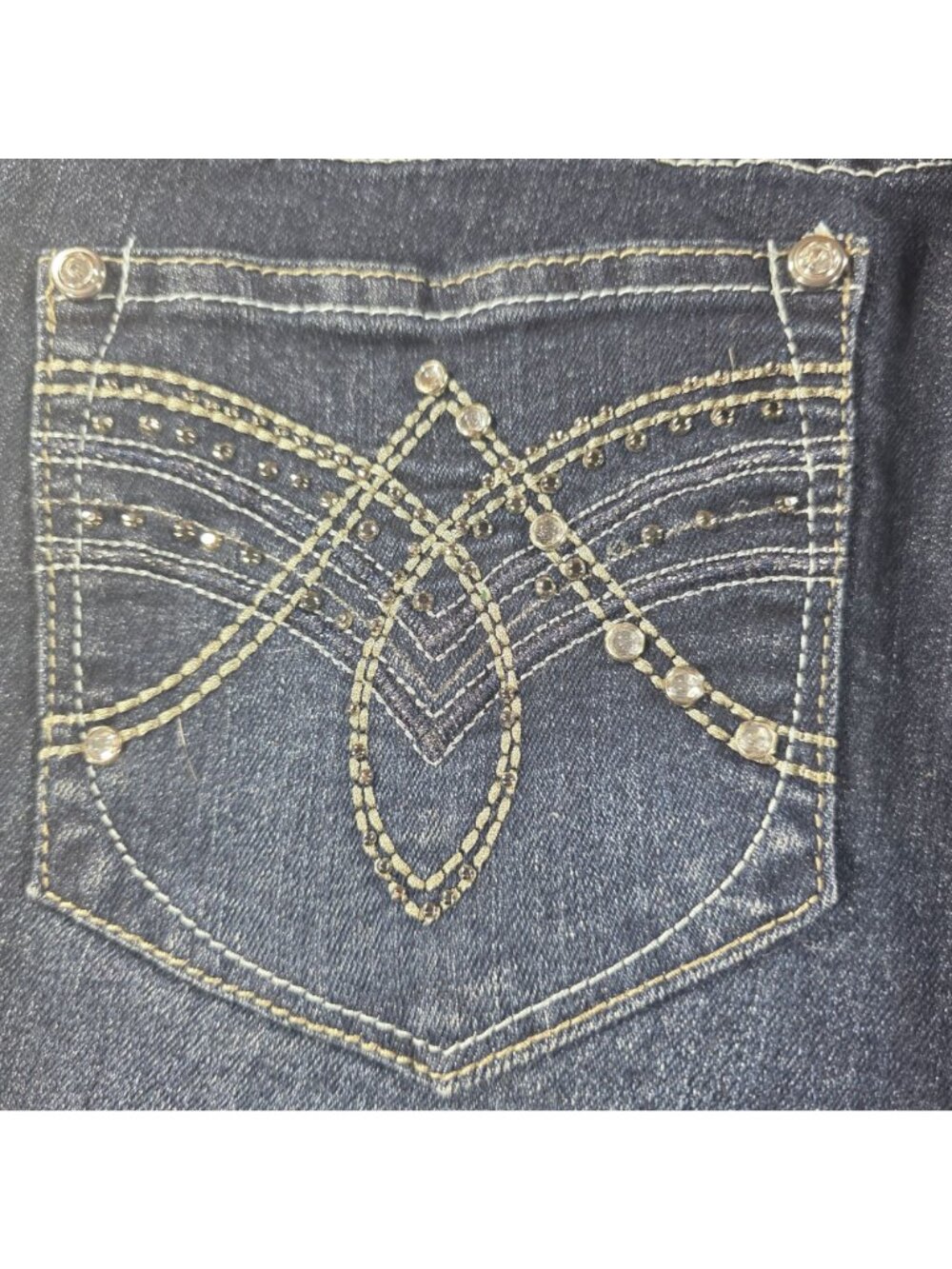 Bella Vida Maternity Denim Bermuda Shorts With Embellished Pockets Size L - Picture 5 of 7